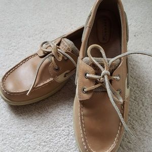 Sperry Topsider size 8 Ladies shoe